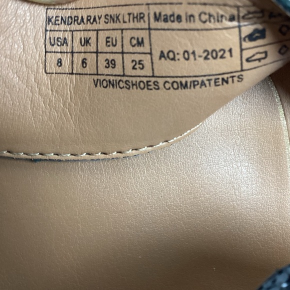 NWOT Vionic Kendra Ray Snakeskin Print Leather Sandal - Picture 10 of 11